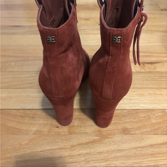 Sam Edelman Burgundy Heeled Boots - Picture 2 of 7